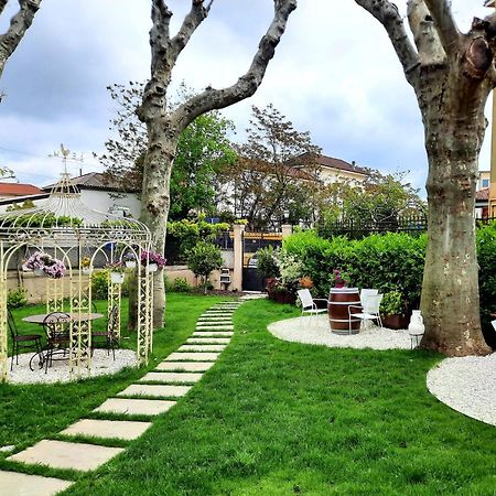 Ristorante Albergo Corona ノーヴィ・リーグレ エクステリア 写真