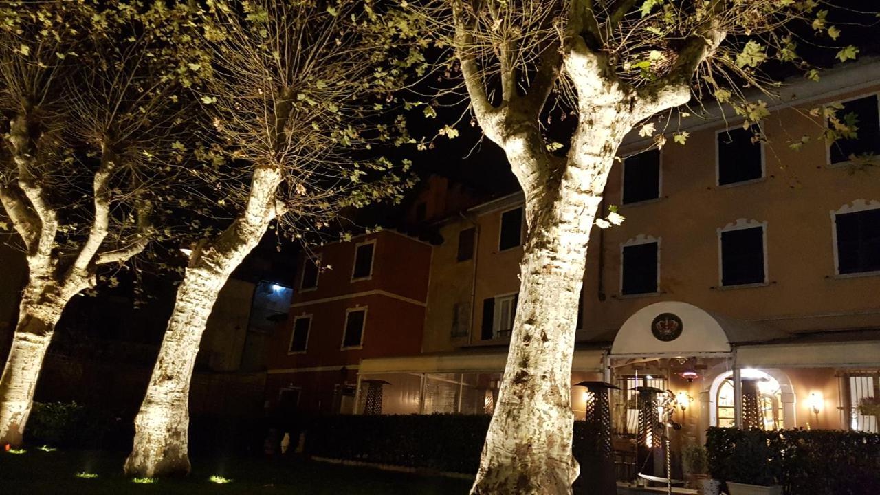 Ristorante Albergo Corona ノーヴィ・リーグレ エクステリア 写真